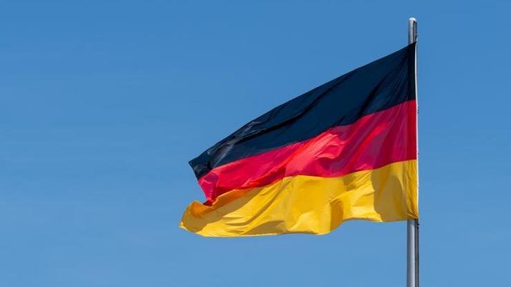 Kaynak:AA Ülke basınındaki haberlere göre, Berlin‘in Gesundbrunnen metro istasyonunda başörtülü