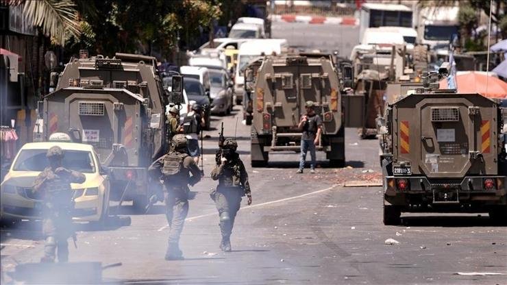 Kabatiye’de İsrail ablukası: Çok sayıda Filistinli gözaltına alındı Kaynak:AA İsrail basınında, ordunun, araçlı ve bıçaklı saldırıyı yapan Filistinli