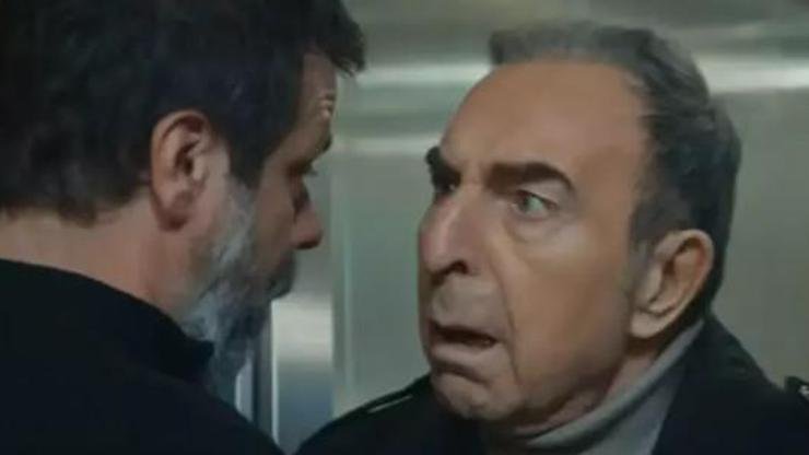 ALİ, RIZA BABA’YI BIÇAKLIYOR! ARKA SOKAKLAR’DA ALİ KABUSU SÜRÜYOR RIZA BABA’YA DUA, ALİ’YE TEPKİ YAĞDI Cuma akşamlarının vazgeçilmezi Arka