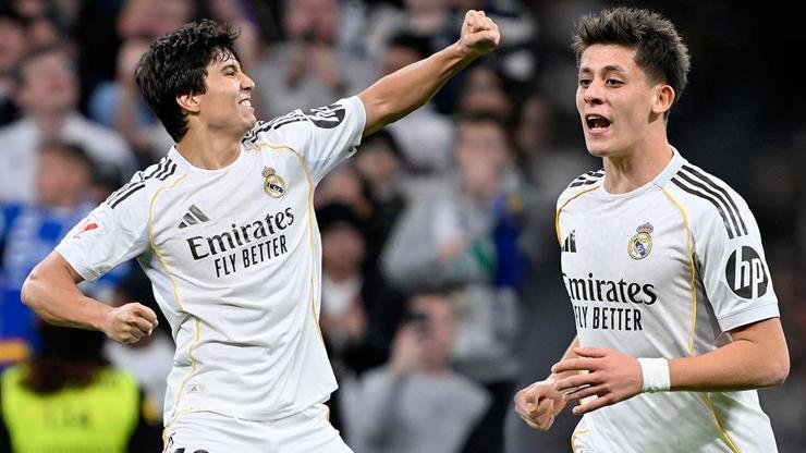 Arda Güler asit, Gonzalo hat-trick yaptı! Real Madrid farka koştu Kaynak:Cnnturk.com İspanya LaLiga’nın 18. haftasında Real Madrid ile Real Betis,