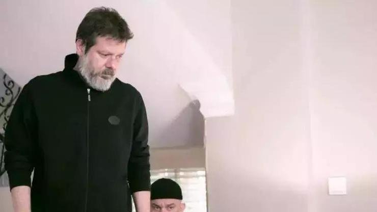 ARKA SOKAKLAR 738. BÖLÜM FRAGMANI İZLEME LİNKİ! Arka Sokaklar 738. bölüm fragmanı nasıl izlenir? Kaynak:Cnnturk.com Kanal D’nin zamansız dizisi Arka Sokaklar her Cuma ekranlarda