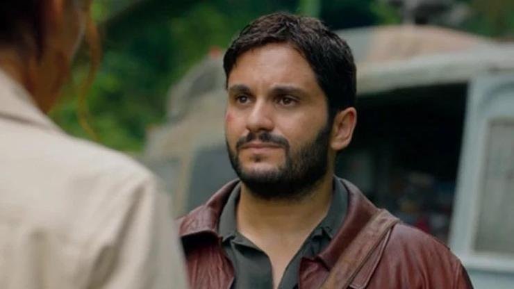 Kaynak:Cnnturk.com Babamın Hazinesi filmi konusu ve oyuncularıyla dikkat çekti. Komedi