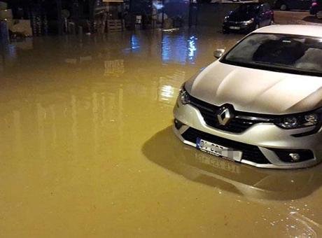 Meteoroloji Genel Müdürlüğü’nün ‘kuvvetli yağış’ uyarısında bulunduğu bölgeler arasındaki Edirne