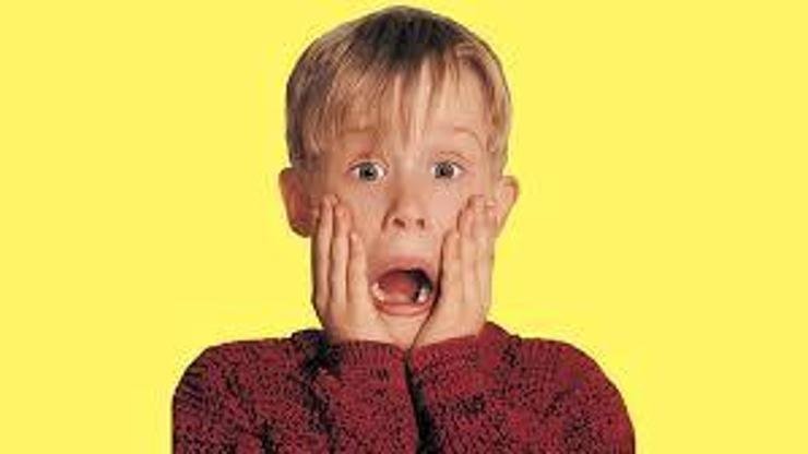 Kaynak:Cnnturk.com Evde Tek Başına filmi hakkında detaylar sorgulanıyor. İlk film