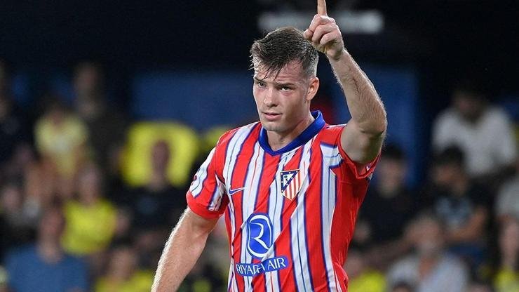 Kaynak:Cnnturk.com İtalya Seri A kulüplerinden Juventus, Fenerbahçe’nin bir süredir en