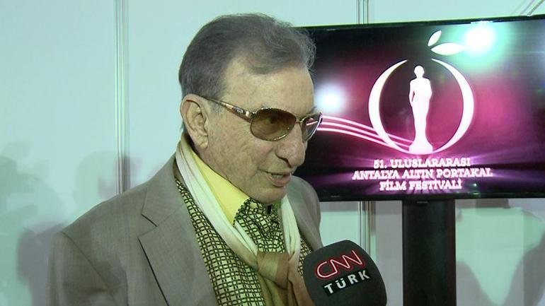 Haldun Dormen entübe edildi Kaynak:CNN TÜRK Usta sanatçı Haldun Dormen entübe edildi. Haldun Dormen,