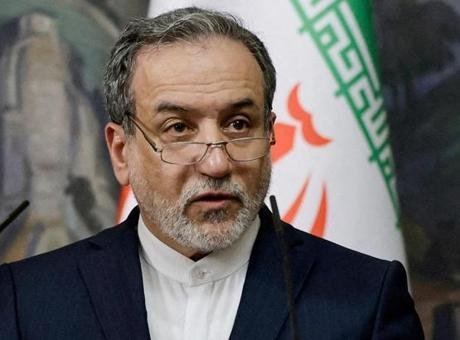 İran Dışişleri Bakanı Abbas Arakçi, İran-ABD arasındaki gerilim devam ederken,