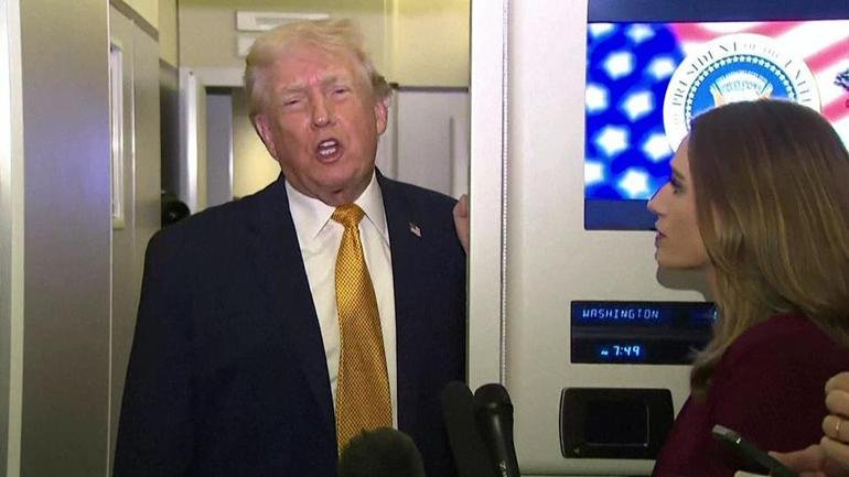 İran’dan ABD’ye yanıt: “Savaşa da müzakereye de hazırız” Kaynak:CNN TÜRK ABD Başkanı Donald Trump, “Eğer halkı öldürmeye başlarsanız