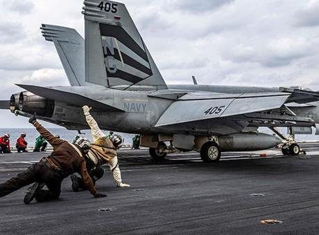 ABD ile İran arasında Orta Doğu bölgesindeki askeri gerilim yükselirken,