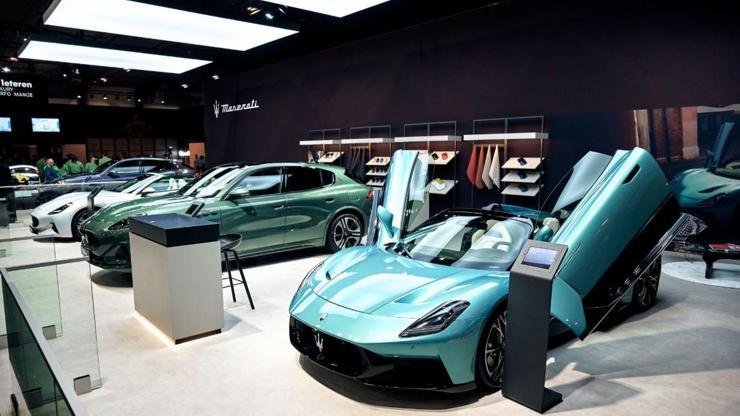 Kaynak:Mehmet Ali Kantarcı İkonik modeller, Fuoriserie* koleksiyonu ve düzenlenen özel