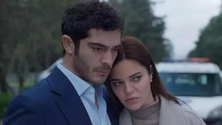 SAHTEKARLAR YENİ BÖLÜM NE ZAMAN? Sahtekarlar dizisi bu akşam var mı yok mu? 4 Ocak NOW yayın akışı Kaynak:Cnnturk.com Sahtekarlar dizisinin yeni bölümü ne zaman sorusu araştırılıyor. Başrollerinde Burak