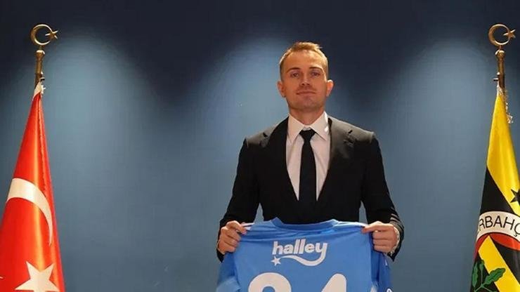 SON DAKİKA | Geri döndü! Fenerbahçe, Mert Günok ile anlaştı Beşiktaş ile sözleşmesi feshedilen Mert Günok, eski kulübü Fenerbahçe‘ye dönme