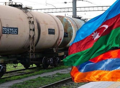 Azerbaycan’dan Ermenistan’a yönelik petrol ürünleri sevkiyatı devam ediyor. Bugün, başkent
