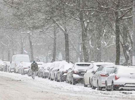 Son yılların en sert kış mevsiminin yaşandığı Almanya’yı “Elli” alçak
