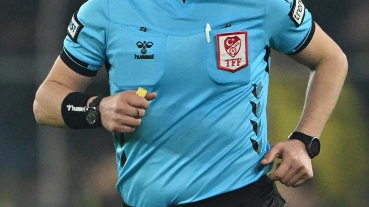 Süper Kupa maçlarının hakemleri açıklandı! Türkiye Futbol Federasyonu (TFF) Merkez Hakem Kurulundan (MHK) yapılan açıklamaya