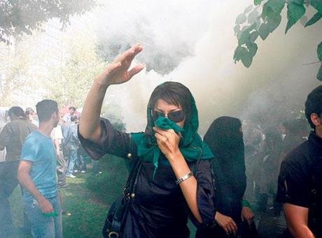 Bekayi, X sosyal medya platformunda, Time dergisinin İran’daki protestolarda hayatını