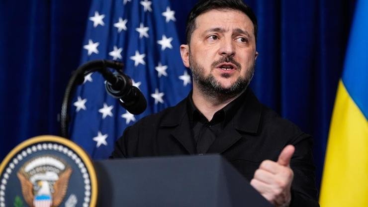 Kaynak:AA Zelenski, sosyal medya hesabından paylaştığı görüntülü mesajında, yeni yıl