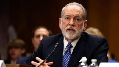 ABD’li elçiden skandal yorum: “Nil’den Fırat’a İsrail’in hakkı, Tevrat’ta yazıyor” Kaynak:CNN TÜRK ABD’nin İsrail Büyükelçisi Mike Huckabee’nin açıklamaları uluslararası kamuoyunda