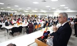 <!– Gözden kaçırmayın –> Bakan Memişoğlu, sağlık çalışanlarıyla iftarda bir