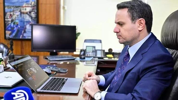 Kaynak:Cnnturk.com Yeni Adalet Bakanı Akın Gürlek oldu. Böylece Akın Gürlek