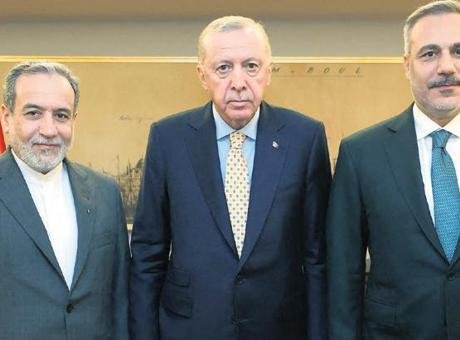 Arakçi’nin Türkiye ziyareti ses getirdi ■ New York Times: Görüşmeyi manşetten duyuran gazete, Fidan ve