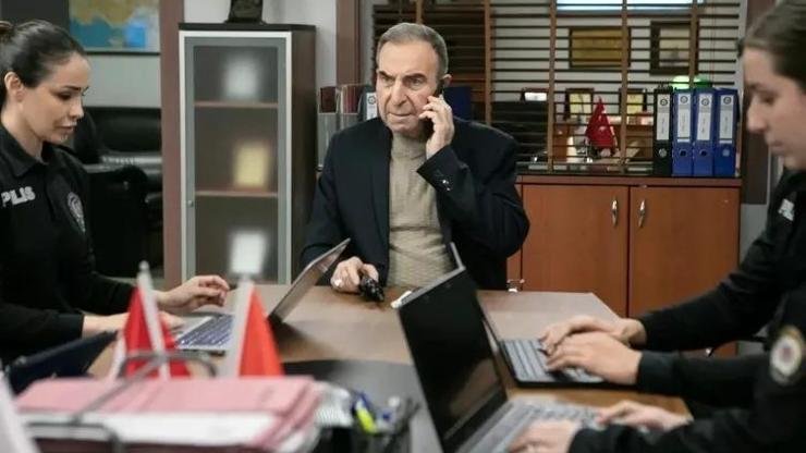 Kaynak:Cnnturk.com Her cuma akşamı Kanal D ekranlarında yayınlanan Arka Sokaklar