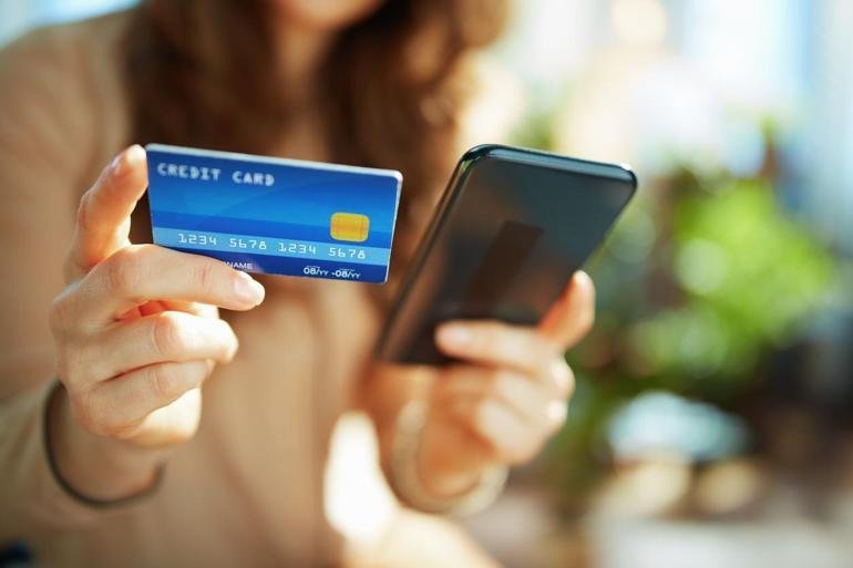 Kaynak:Kanal D FARKINDA BİLE OLMAYABİLİRSİNİZ Birçok kişi, adına tanımlanan kredi