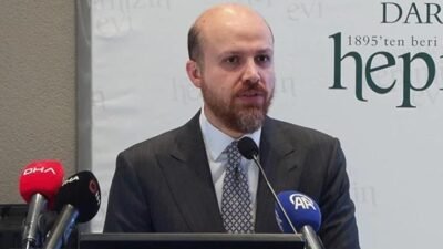 Kaynak: DHA Darülaceze Başkanlığı ev sahipliğinde düzenlenen Prof. Dr. Fuat