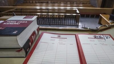 Görevinden uzaklaştırılarak tutuklanan İBB Başkanı&nbsp;Ekrem İmamoğlu&nbsp;ile Necati Özkan, Hüseyin Gün