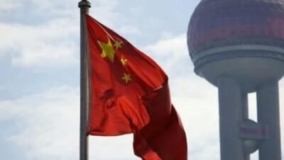 Çin’den 2 ülkeye vizesiz seyahat kararı! Çin Dışişleri Bakanlığından yapılan açıklamaya göre, İngiltere ve Kanada vatandaşları,