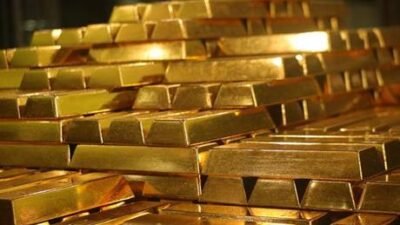 Gizemli hayırseverden belediyeye 21 kilogram altın bağışı! ‘Tek bir isteği var’ Japonya’nın Osaka kenti, sıra dışı bir bağış haberiyle gündeme geldi.