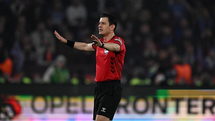 Kaynak:İHA FIFA kokartlı hakem Halil Umut Meler, Hırvatistan’ın GNK Dinamo