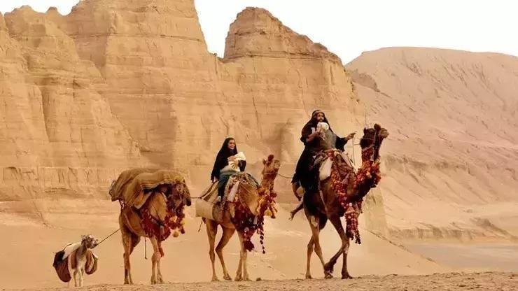 Hz. Muhammed: Allah’ın Elçisi filmi nerede çekildi? Hz. Muhammed: Allah’ın Elçisi filminin konusu ve oyuncuları Kaynak:Cnnturk.com Hz. Muhammed: Allah’ın Elçisi filmi hakkında detaylar merak ediliyor.