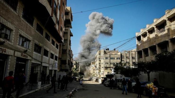 Kaynak:AA Sağlık kaynaklarından alınan bilgiye göre, İsrail ordusu, Gazze’nin kuzeyindeki