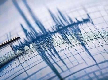 Portekiz başkenti Lizbon’a 39 km uzaklıkta 4.1 büyüklüğünde deprem meydana