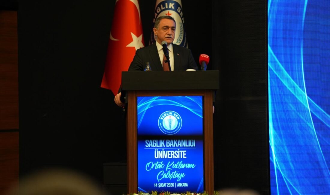 Sağlık-Sen Hekim Komisyonu tarafından Sağlık Bakanlığı ile üniversiteler arasında imzalanan