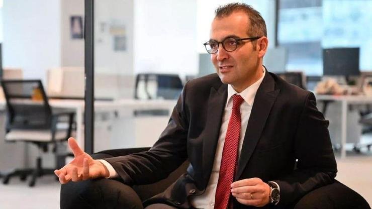 Tutuklandıktan sonra görevinden uzaklaştırılan Şişli Belediye Başkanı Resul Emrah Şahan