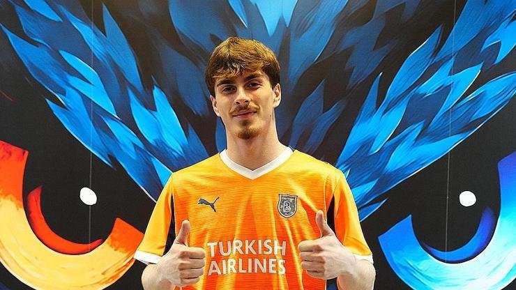 Kaynak:Cnnturk.com Başakşehir, Dinamo Tiflis ile Saba Kharebashvili’nin transferi için anlaşmaya