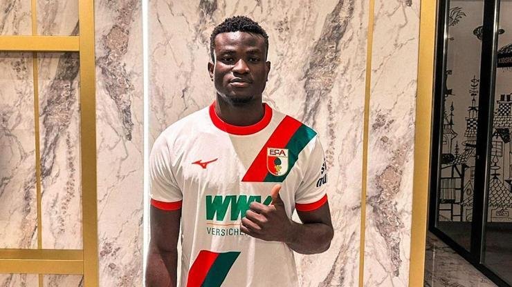 Kaynak:Cnnturk.com Trendyol Süper Lig ekiplerinden Corendon Alanyaspor, Nijeryalı santrforu Uchenna