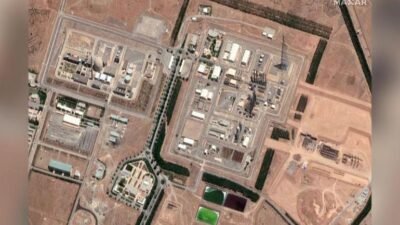 Uydu görüntülerinde ortaya çıktı: İran’ın en gizli nükleer tesisi… Kaynak:CNN TÜRK Bir yanda Washington’ın bölgeye yığdığı dev hava ve