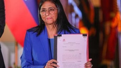 Venezuela Geçici Devlet Başkanı Delcy Rodriguez tarafından önerilen ve siyasi