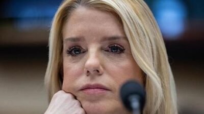 Temsilciler Meclisi Denetim Komitesinin, Epstein soruşturması kapsamında Adalet Bakanı Bondi’ye