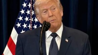 ABD Başkanı Trump, Başkan Yardımcısı JD Vance ile birlikte Oval