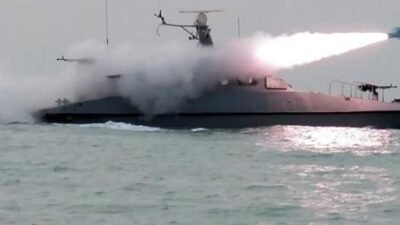 Devrim Muhafızları Ordusu, ABD’ye ait olduğu iddia edilen bir F-18