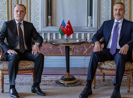 Dışişleri Bakanı Hakan Fidan, Azerbaycan Dışişleri Bakanı Ceyhun Bayramov ile