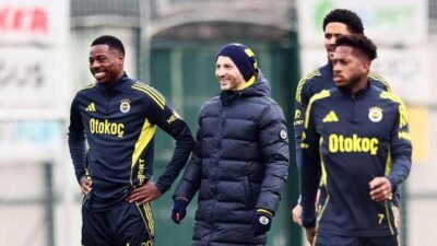 Kaynak:AA Sarı-lacivertli kulübün açıklamasına göre Fenerbahçe Can Bartu Tesisleri‘nde teknik