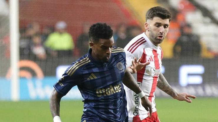 Fenerbahçe’de Nelson Semedo’nun sakatlığı belli oldu! İşte geri dönüş tarihi… Sarı-lacivertli kulüpten yapılan açıklamada, Futbol A Takımımızın oyuncusu Nelson Semedo’nun