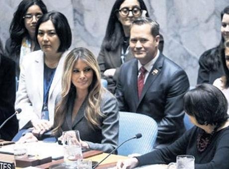 Melania Trump’ın söz konusu toplantıda İran’da hayatını kaybeden çocuklara ilişkin