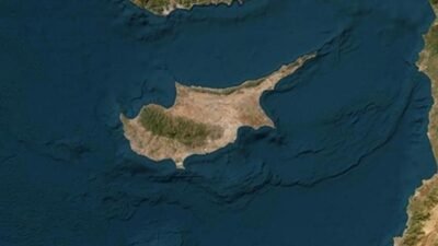 Kaynak:İHA İngiltere Başbakanı Keir Starmer, İran’ın GKRY’nin Limasol yakınlarında bulunan