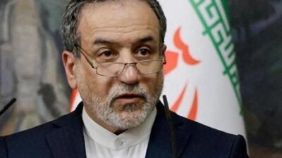 İran Dışişleri Bakanı Erakçi yanıtladı! Trump’ın ‘ABD’yi vuracak füze geliştiriyorlar’ iddiası İran Dışişleri Bakanı Abbas Erakçi, Amerikan NBC News televizyonunda soruları